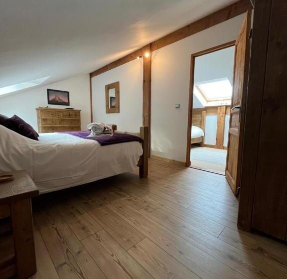 مبيت وإفطار Chalet Le Pery
