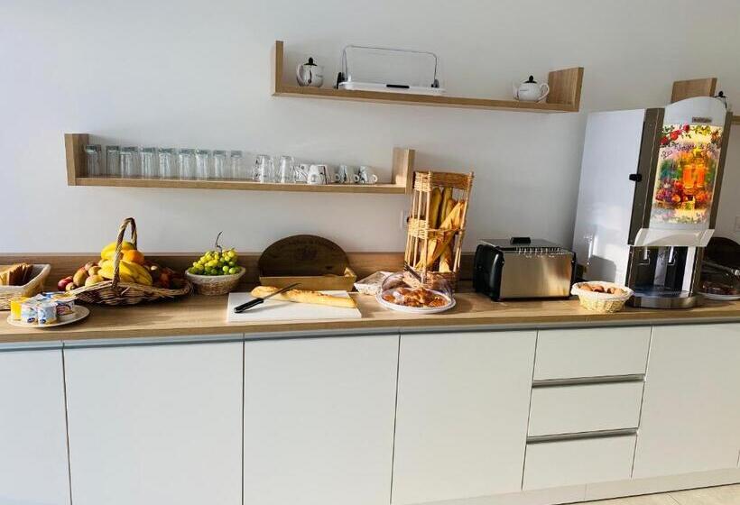 Lagrange Apart Hôtel Antibes Olympie