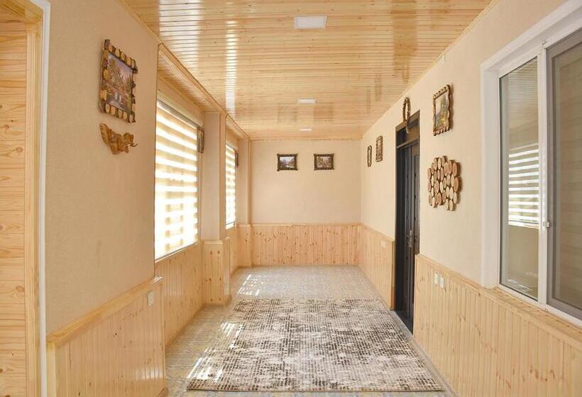 Motel Gabala Palace Villa - 8 Bedrooms