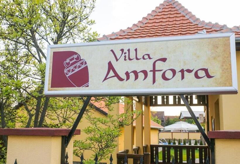 پانسیون Amfora