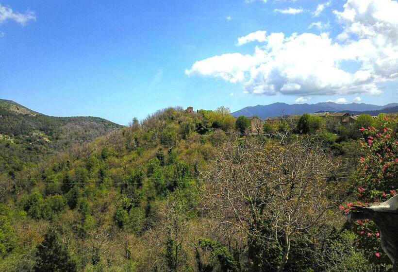 膳宿费 U Castellu Di A Sulana