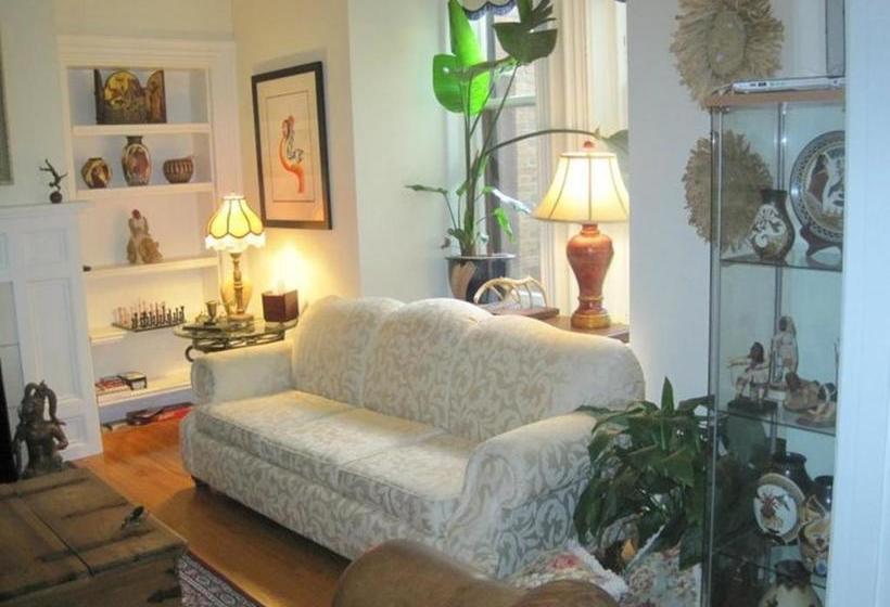 Turtle Island Bed And Breakfast