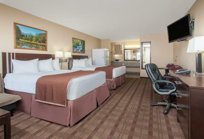 هتل Econolodge Inn And Suites