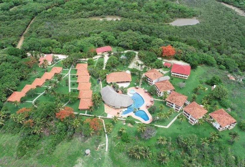 فندق Nandel Beach Resort