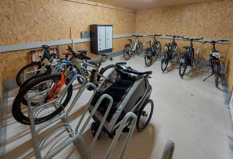 בית מלון כפרי Oho Rooms Geisingen   Digital Access Only