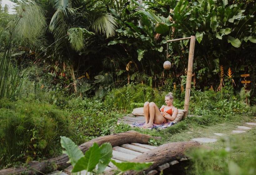 هتل Yay Sustainable