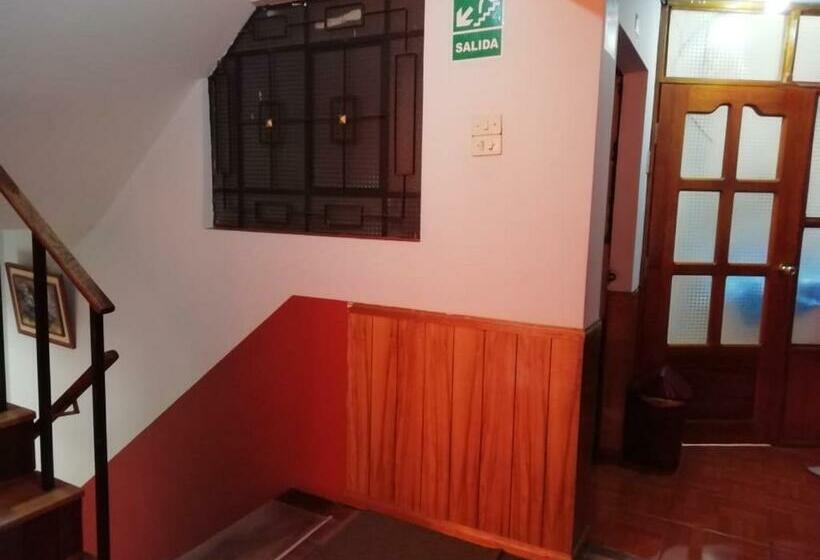 بنسيون Hostal Sumak'usi