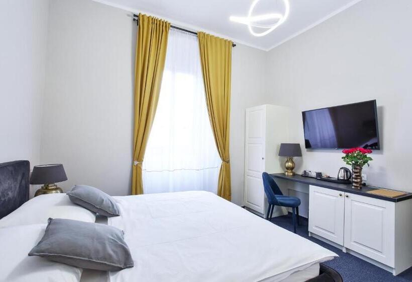 پانسیون Zámecký Penzion