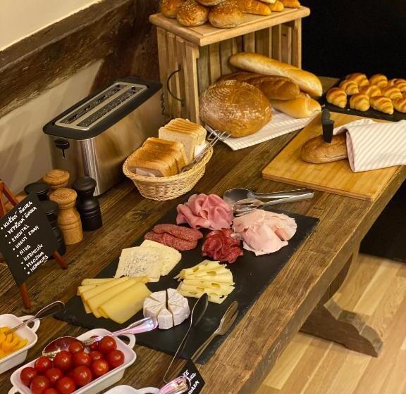 پانسیون Zámecký Penzion