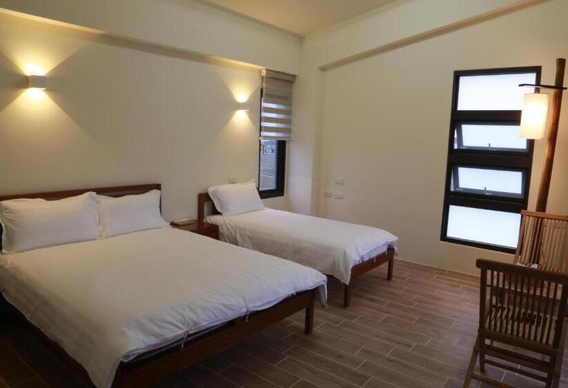 تختخواب و صبحانه 安農671民宿