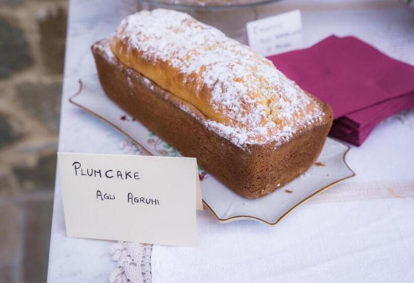 ベッドアンドブレックファースト U' Malazeno