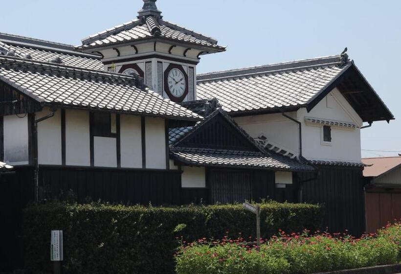 Hostel 東風ノ家(kochi No Ya)