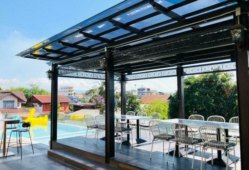 فندق Huern Kan Thong