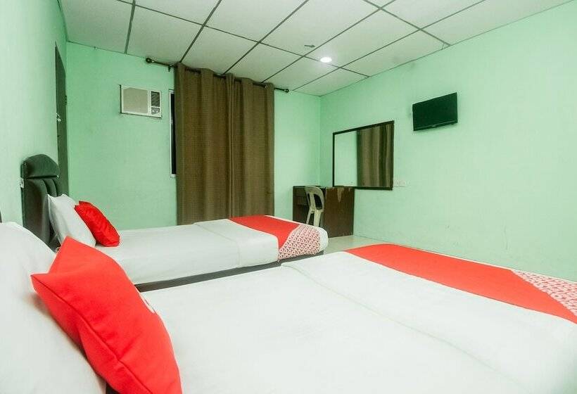 هتل Oyo 90124 Payang Puri Baru
