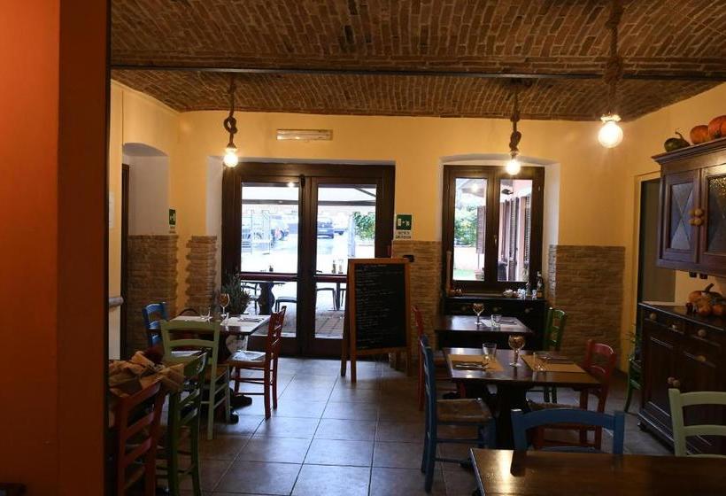 فندق صغير La Locanda Del Priore