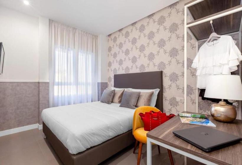 تختخواب و صبحانه La Cassarmonica Guest House