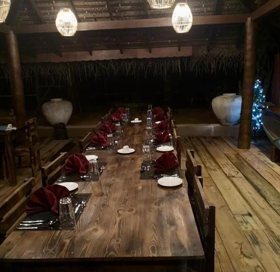 住宿加早餐  Thoduwawa Beach Villa