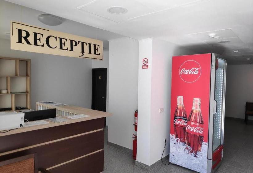 Hostel Caliman