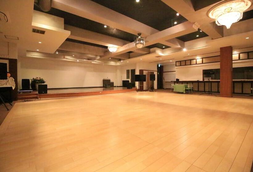 فندق Swan Lake Nagara