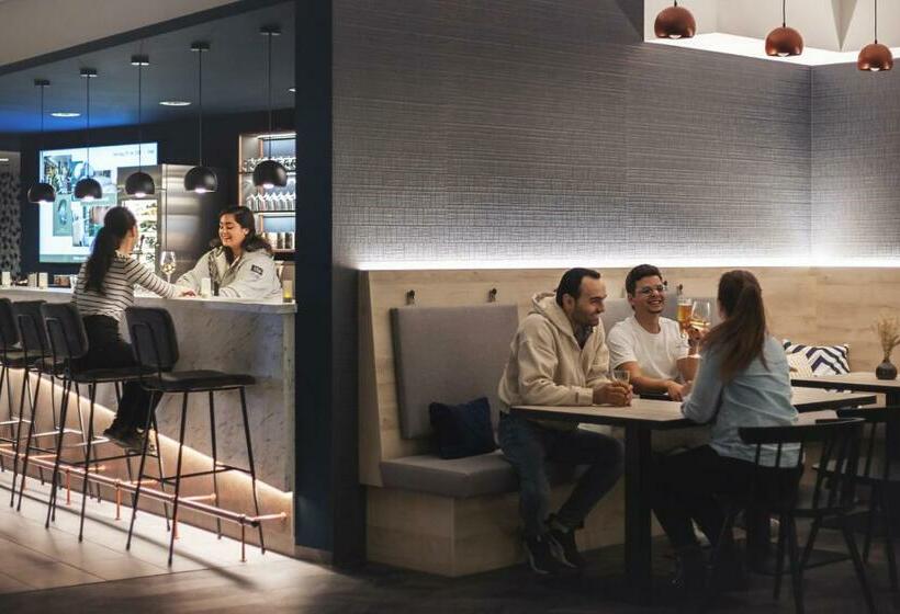 호텔 Holiday Inn   The Niu, Kettle Stuttgart Vaihingen, An Ihg