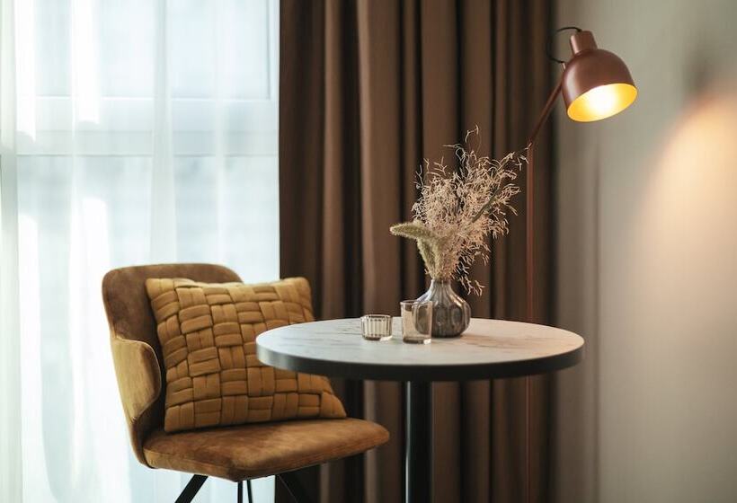 호텔 Holiday Inn   The Niu, Kettle Stuttgart Vaihingen, An Ihg