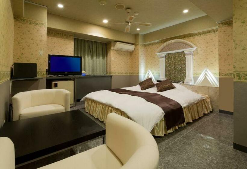 בית מלון כפרי Xenia Mikumo