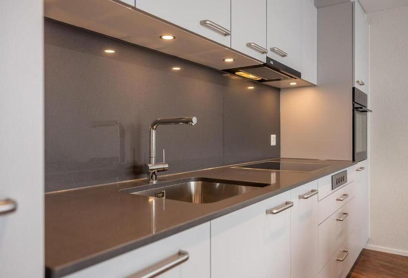 Pflegehotel Sutz Lattrigen