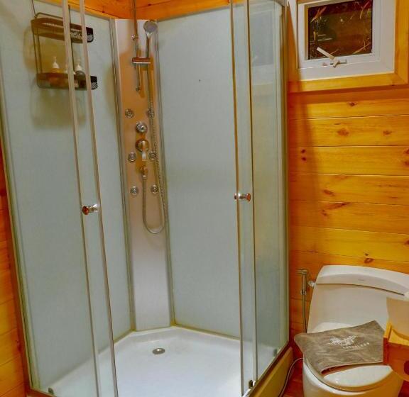 Soundless Resort