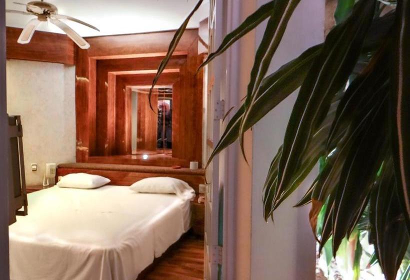 El Gran Marques Hotel/motel