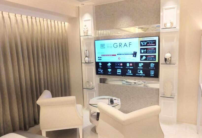 בית מלון כפרי The Graf Matsubara