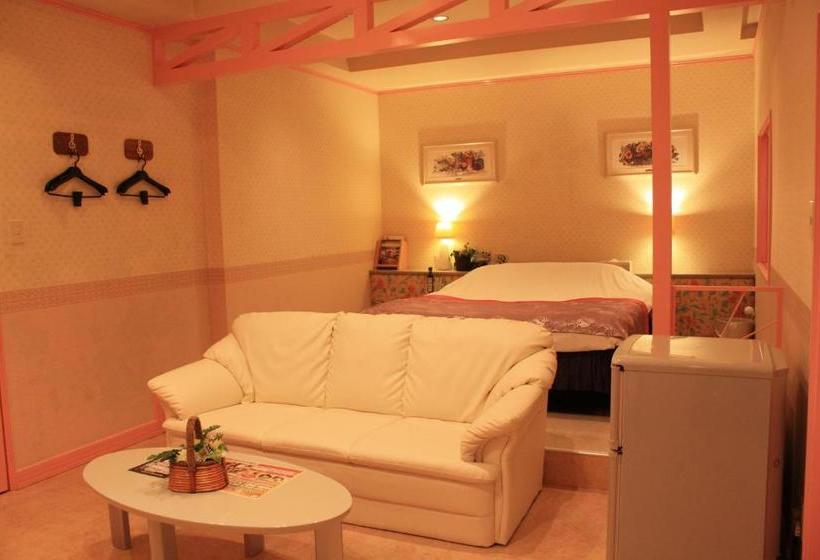 فندق Restay Moon Kochi