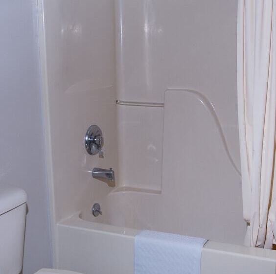 Motel 103