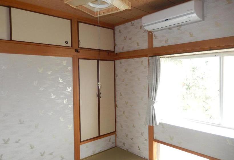 פנסיון B&b Toyonoakari