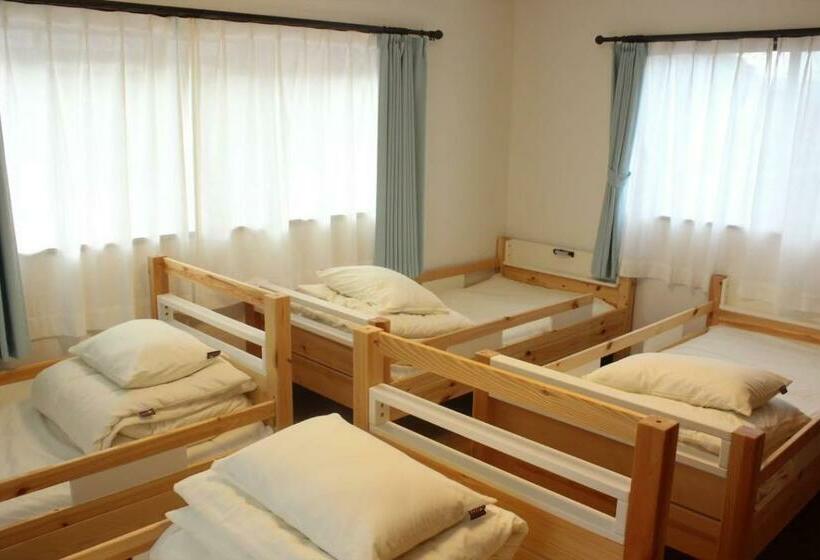 بنسيون Fukunae House Hostel