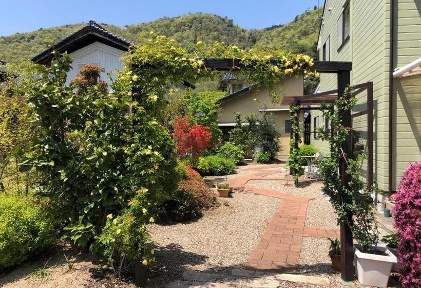 بنسيون Fukunae House Hostel