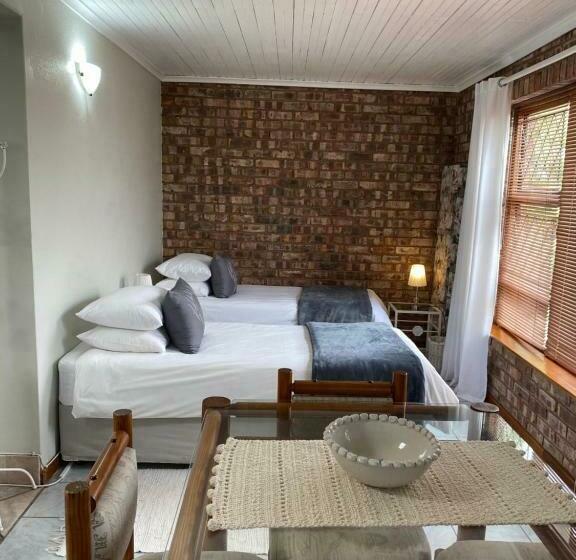 פנסיון Glenelg Road Guesthouse