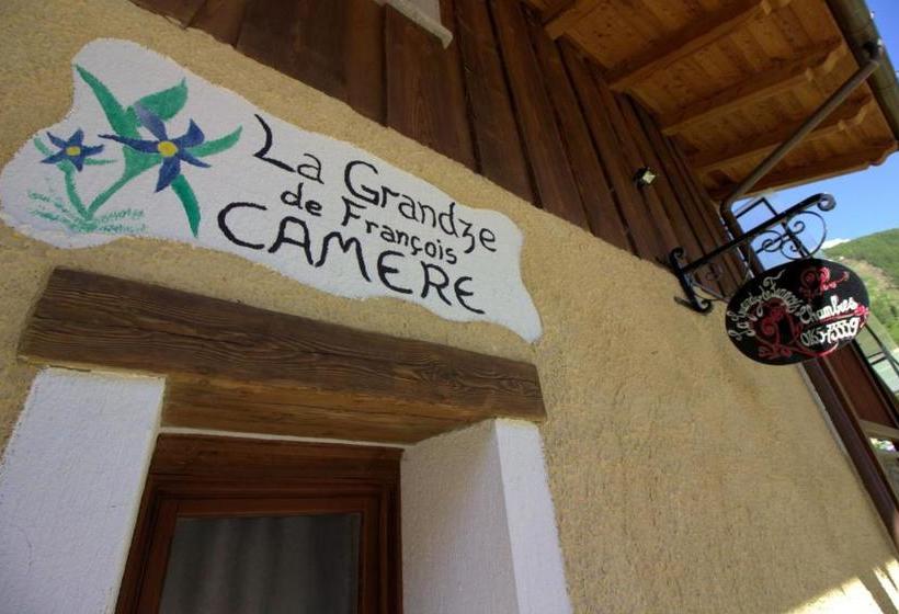 بنسيون La Grandze De François