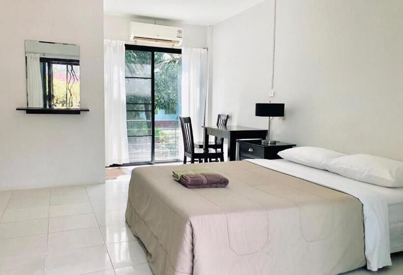 ペンション Wassana Sitdharma Guesthouse