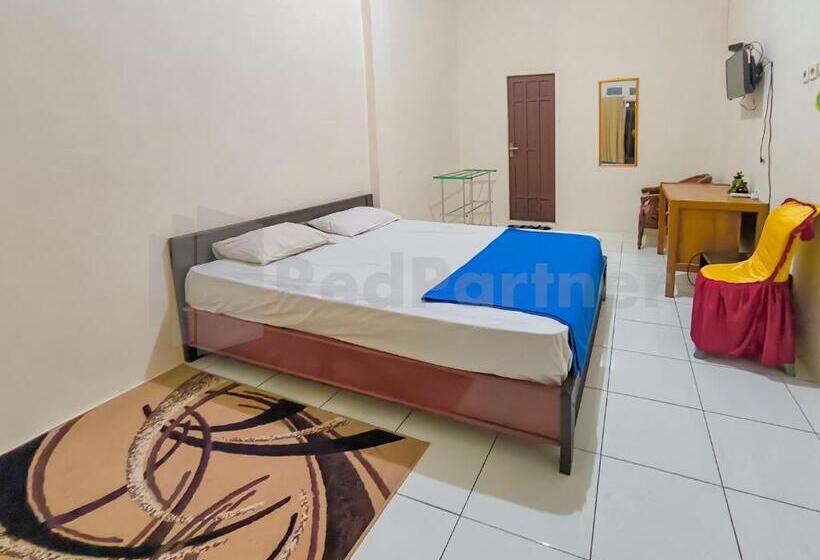 بنسيون Griya Tambun Raya Redpartner