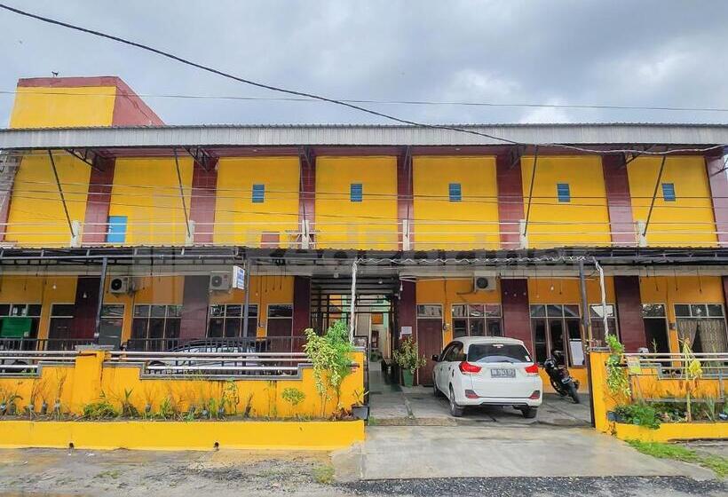 بنسيون Griya Tambun Raya Redpartner