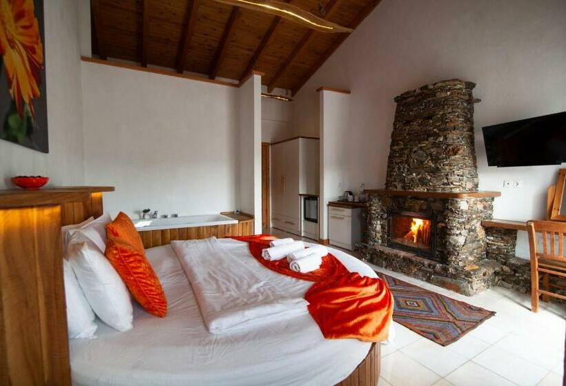 리조트 Yenice Vadi   Natural Life Village
