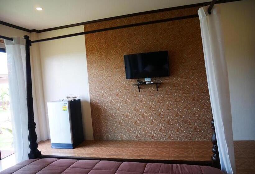 Tinna Resort