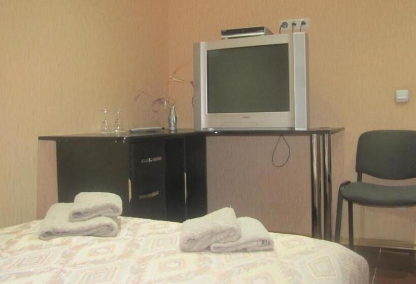 ユースホステル Mini Hotel Leon