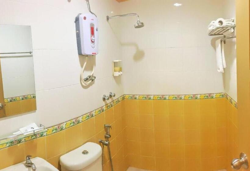 Harbour View Hotel Sekinchan
