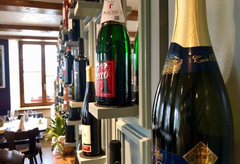 호텔 Restaurant Weisses Kreuz