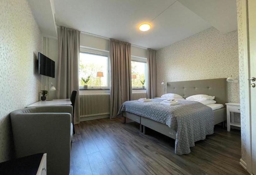 בית מלון כפרי L Luspen