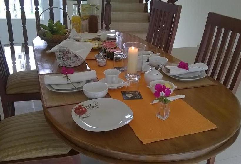 호텔 Rainbow Lagoon Villa