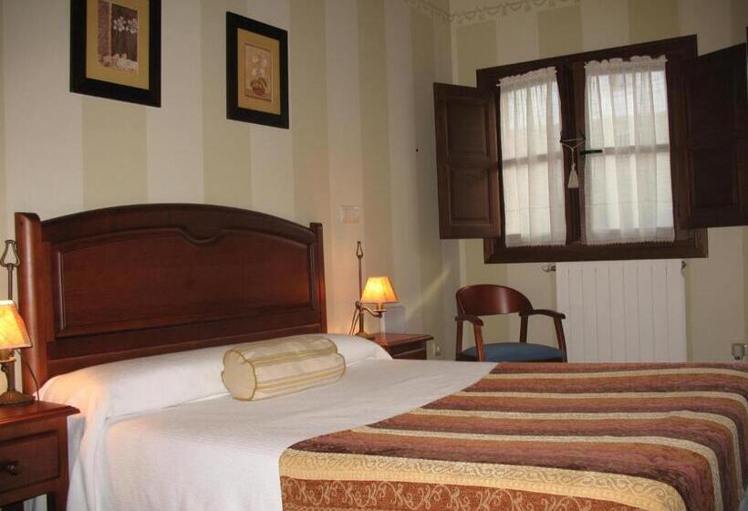 هتل Rural La Corolla