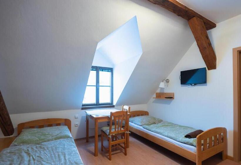 پانسیون Hájenka Strakov