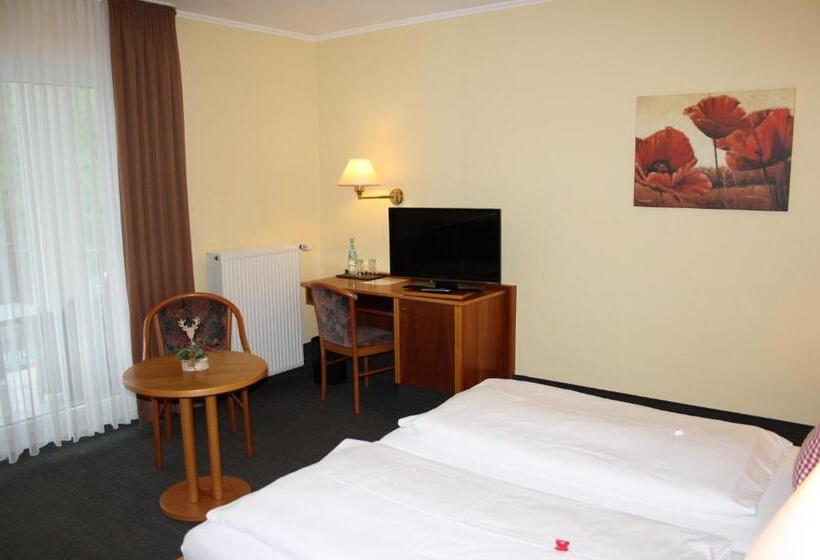 ペンション Metzgerei Moselgasthof Andries